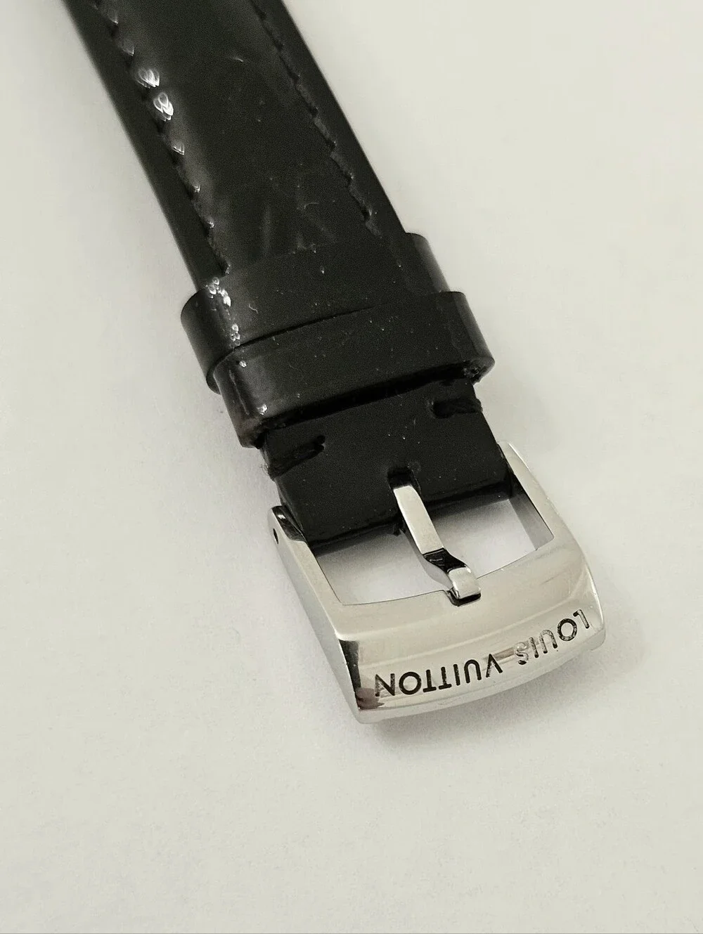 Louis Vuitton Tambour Lovely Diamonds Watch - Black & White